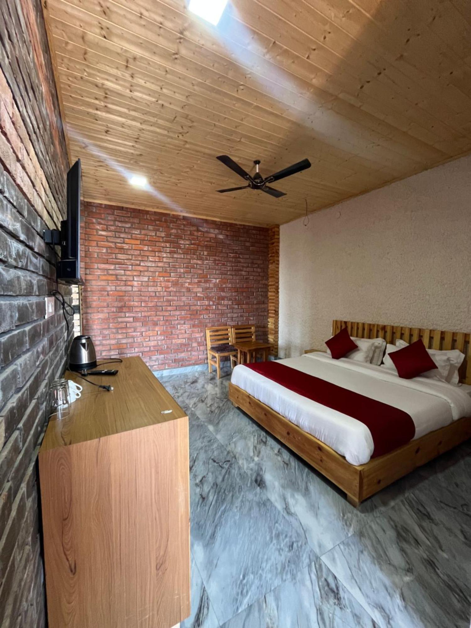 Hotel Paul Villa Bīr Kültér fotó