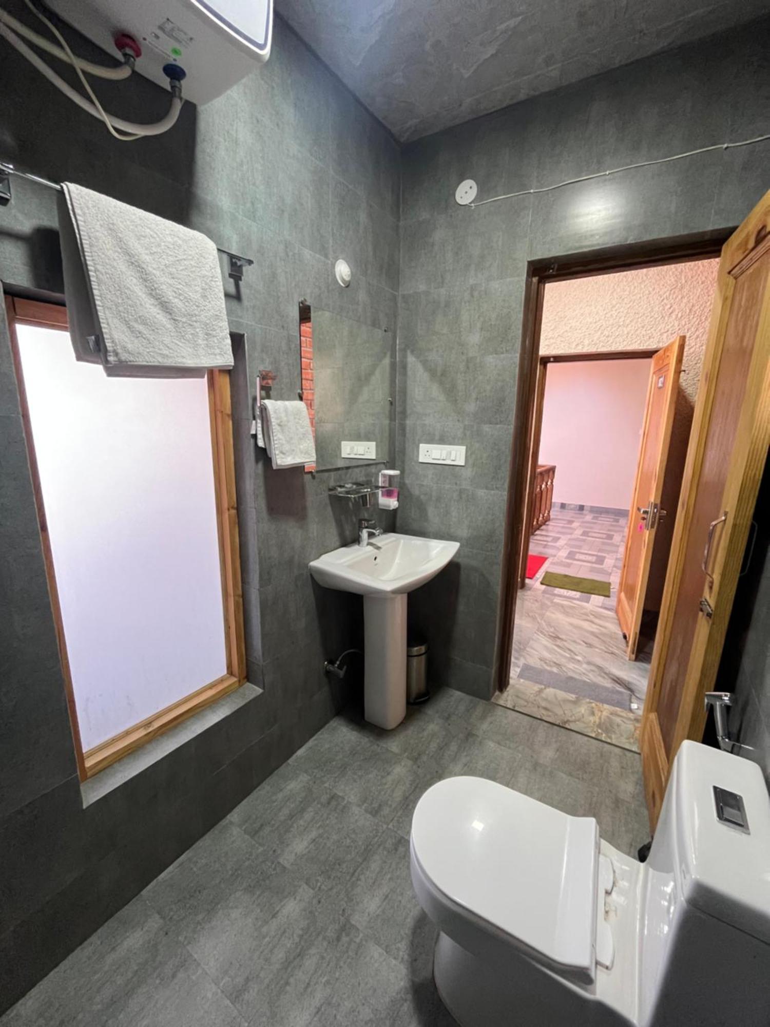Hotel Paul Villa Bīr Kültér fotó